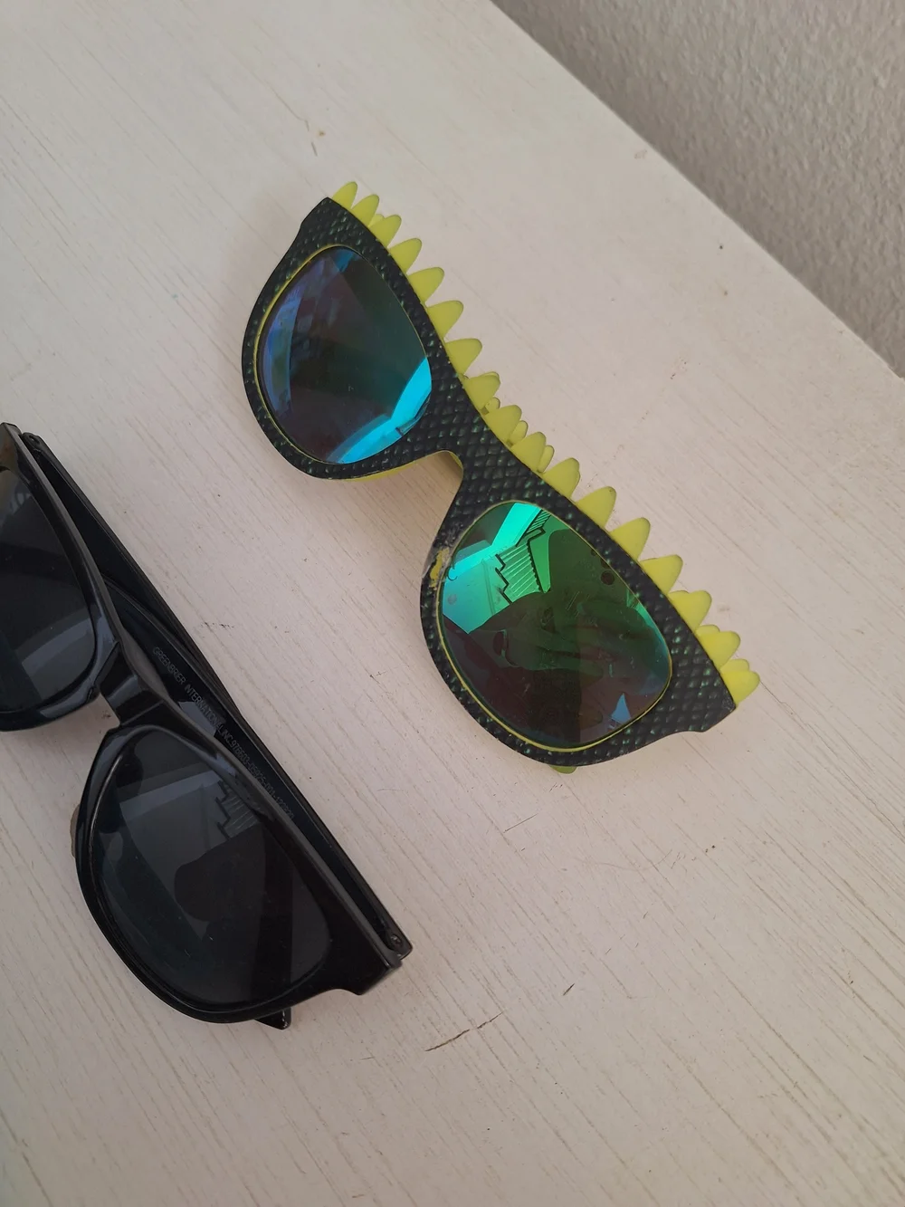Set of 3 Sunglasses - Black, Blue, Green Mirror